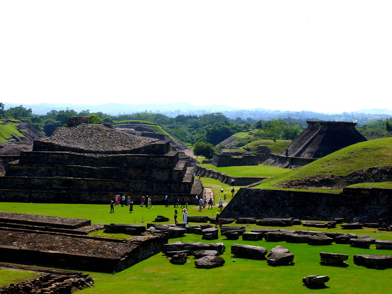 :: Zona Arqueolgica del Tajn Papantla Veracruz